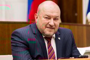 Minister cestovného ruchu a športu Rudolf Huliak.