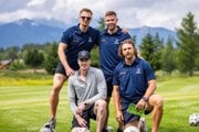 Martin Pospíšil, Matúš Sukeľ, Peter Cehlárik a Kristián Pospíšil na teambuildingu slovenských hokejistov vo Vysokých Tatrách.