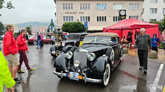 Víťaz ceny elegancie Mercedes 320. (zdroj: Pavol Stolárik)