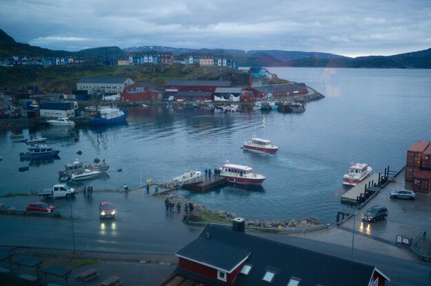 Prístav Qaqortoq na juhu ostrova. (zdroj: Juliette Pavy — The Washington Post)