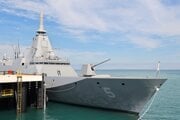 Japonská fregata triedy Mogami.