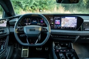 Audi S6 Avant e-tron