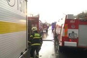 V Gbelciach zhorelo obľúbené mäsiarstvo.