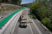 V súčasnosti prebiehajú ukončovacie práce na stavbe. 