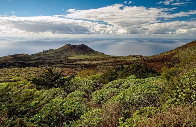 Výhľad z ostrova El Hierro. (zdroj: Manollo P/Wikimedia Commons)