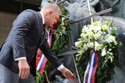 Premiér Robert Fico počas osláv 81. výročia SNP v Banskej Bystrici.