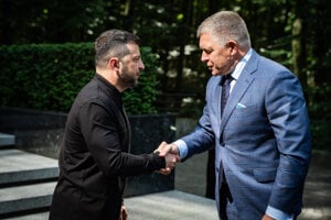 Ukrajina Rusko Online: Fico sa v Užhorode stretol so Zelenským, ukrajinský prezident označil rokovanie za vecné