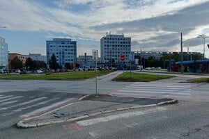 Zruší sa aj súčasný prejazd na Starú spišskú cestu z Festivalového námestia v smere od centra mesta (Čsl. armády) a Triedy SNP.