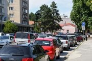 Prokurátor podal protest proti parkovacej politike Piešťan.