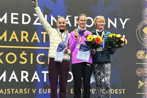 Veronika Páleníková triumfovala v Košiciach na M-SR v polmaratóne v novom osobnom rekorde. 