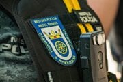 Mestskí policajti v Trnave dolapili skupinu vandalov.