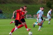  Višňové (v červenom) predviedlo v derby zápase skvelý obrat.