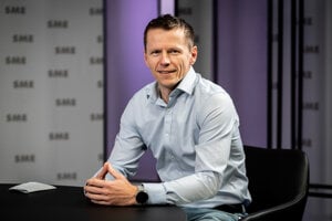 Analytik Ďurana: Míňame veľa, vláda sa ani len náznakom nedotkla jadra problému