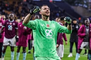 Dúbravkov zákrok môže zmeniť sezónu klubu. Pri jeho cene patrí k najlepším prestupom