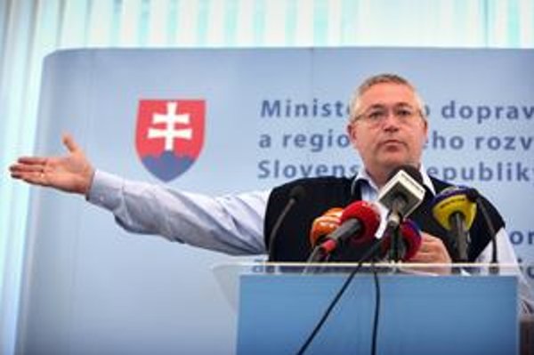 Marián Kolník, Figeľov poradca, hovorí, že minister  vniesol do rezortu novú kultúru slúžiaceho lídra.