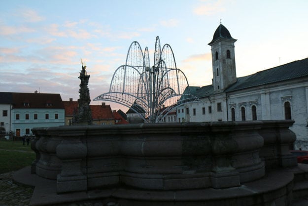 Konštrukcia na barokovej fontáne v Kremnici. 