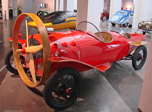 Zaujímavú zbierku má aj Múzeum automobilov v Malage.