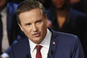 Neúspešný pravicový kandidát v prezidentských voľbách Nicolas Dupont-Aignan.