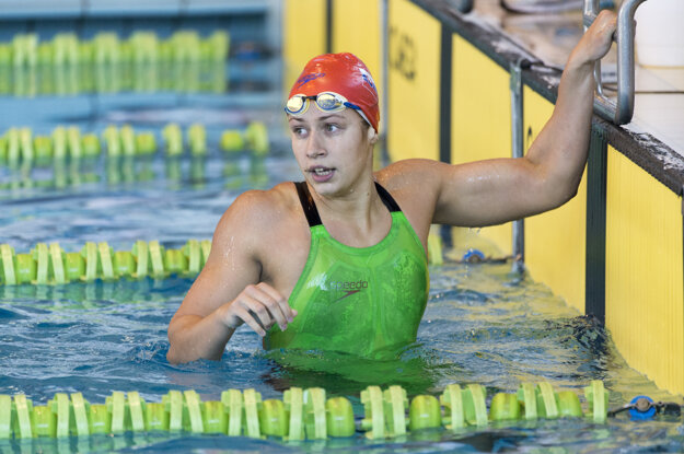 Andrea Podmaníková.