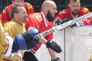 Skalická hokejbalová liga, semifinále Indiáni - Legendy