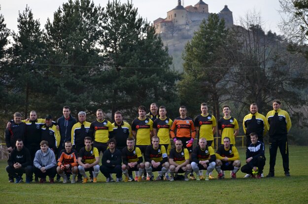 FK Krásnohorské Podhradie.