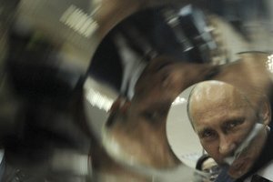 Ruská štátna televízia Prvý kanál v pondelok prišla so senzačnou správou o zmarení atentátu na Vladimira Putina.