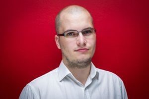 Adam Valček.
