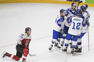 Slovenskí hokejisti zdolali Rakúsko 4:2.