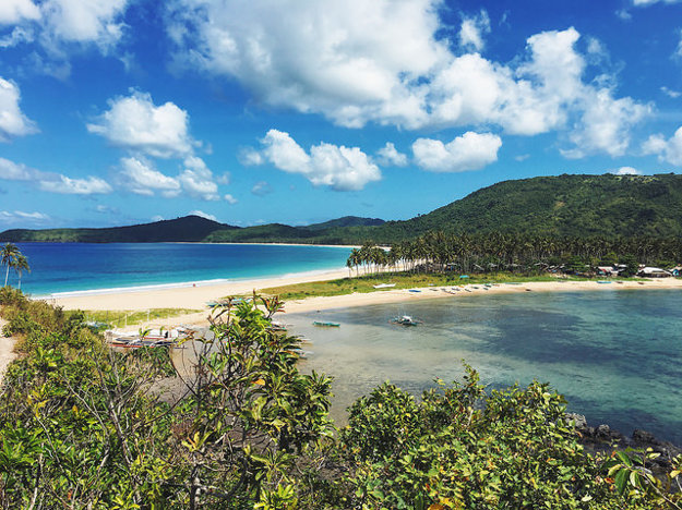 Pláž Nacpan, El Nido, Filipíny (zdroj: flickr/cc/J. Latvala)