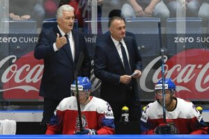 Miloš Říha (vľavo), hlavný tréner českej reprezentácie
