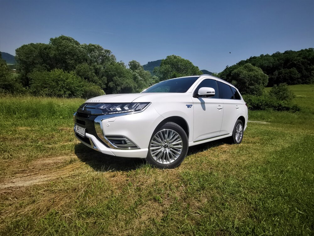 Mitsubishi Outlander PHEV 2019
