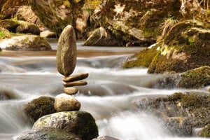 Stonebalancing v podaní Rudolfa „Waypu“ Nováka.