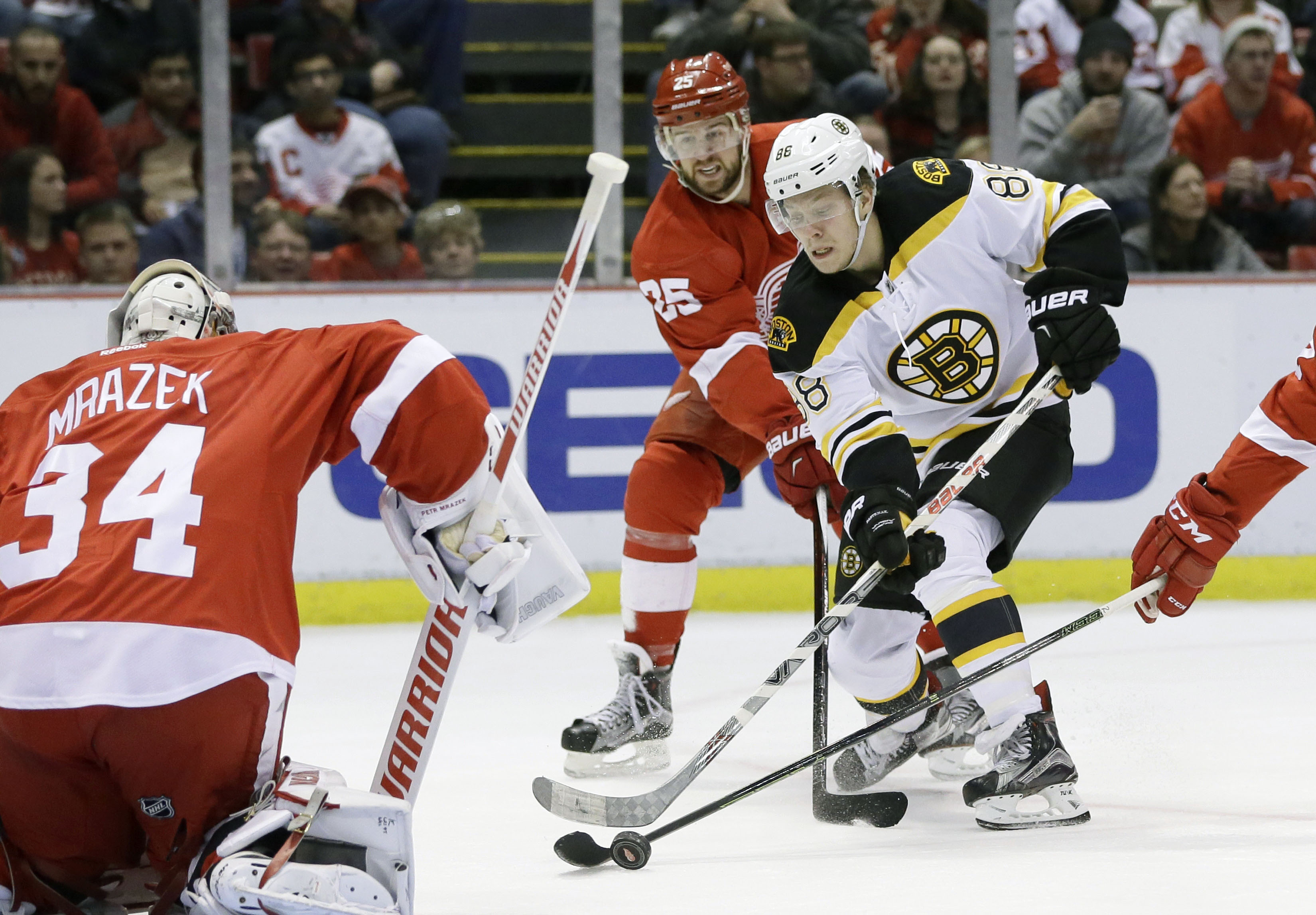 bruins_red_wings_hockey-8204aededca44efd_r5383.jpeg bruins_red_wings_hockey-8204aededca44efd_r5383.jpeg