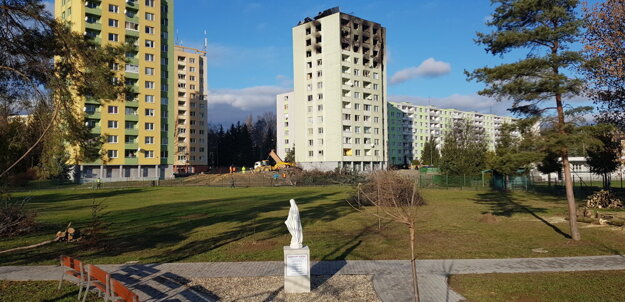 Čaká sa na demoláciu objektu.