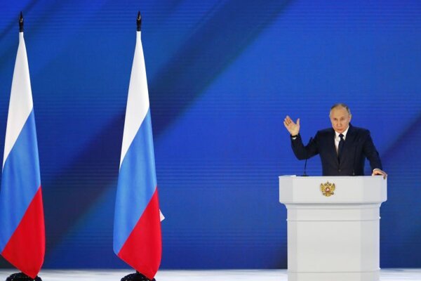 Putin obvinil americké tajné služby z plánovanej likvidácie Lukašenka