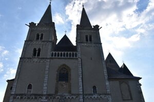 Katedrála sv. Martina.