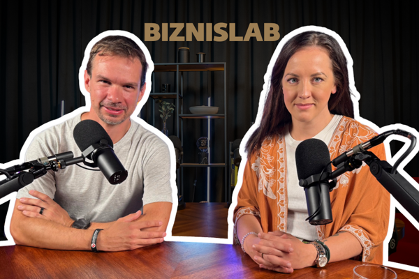 Michal Meško a Daniela Marušková v podcaste Biznislab.