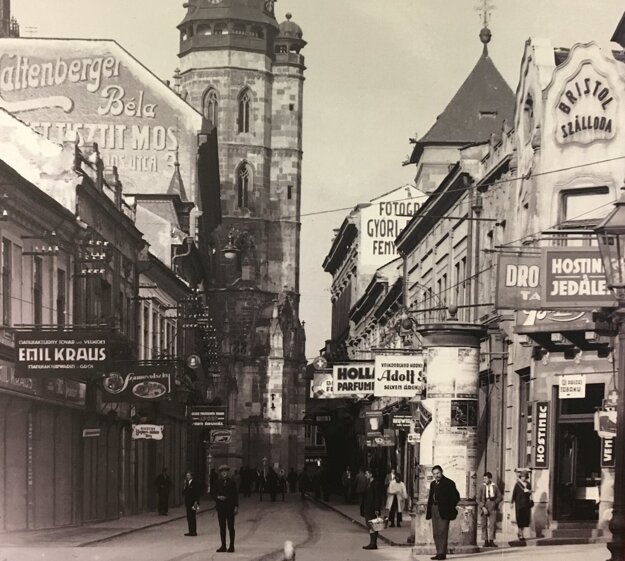 Hotel Bristol na Mlynskej ulici.  (zdroj: knižničný fond VKJB)