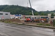 Vo výstavbe sa naďalej pokračuje.