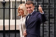 Francúzsky prezident Emmanuel Macron a jeho manželka Brigitte.