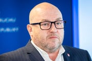 Minister cestovného ruchu a športu Rudolf Huliak.