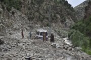 Následky povodne v dištrikte Chillas na severe Pakistanu.