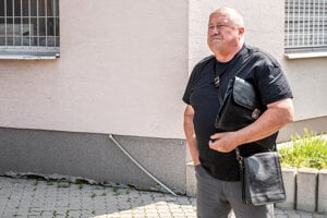 Kováčik chce pýtať odškodné 400-tisíc eur, Para svoju ujmu ešte vyčísli