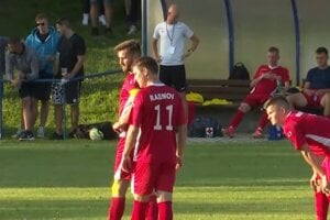 Trápili Trenčín i DAC, teraz končia. Hráči nám odchádzajú do Rakúska, smúti šéf klubu