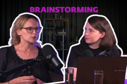 Neurovedkyňa Dominika Fričová a vedecká novinárka Denisa Prokopčáková v podcaste Brainstorming.
