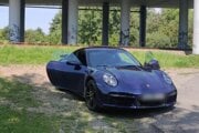 Polícia vypátrala ukradnuté auto aj s podozrivými. 