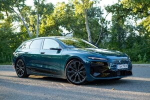 Audi S6 Avant e-tron