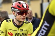Dánsky cyklista Jonas Vingegaard v drese tímu Visma-Lease a Bike.