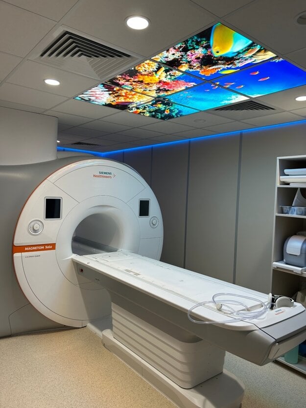Nová magnetická rezonancia Magnetom Sola môže pomôcť ročne diagnostikovať 10-tisíc pacientov.