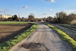 Počas prvej etapy sa vybuduje cyklochodník z Priekopy po Ecco. 